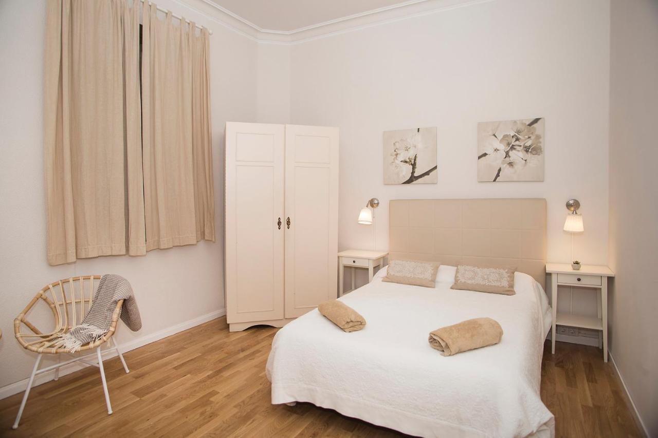 Mai & Maud Ronda Apartment Barcelona Exteriör bild